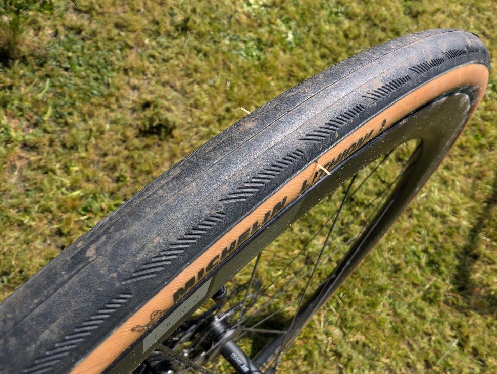 2024 Michelin Lithion 4 Performance Line tyre - fitted 3.jpg