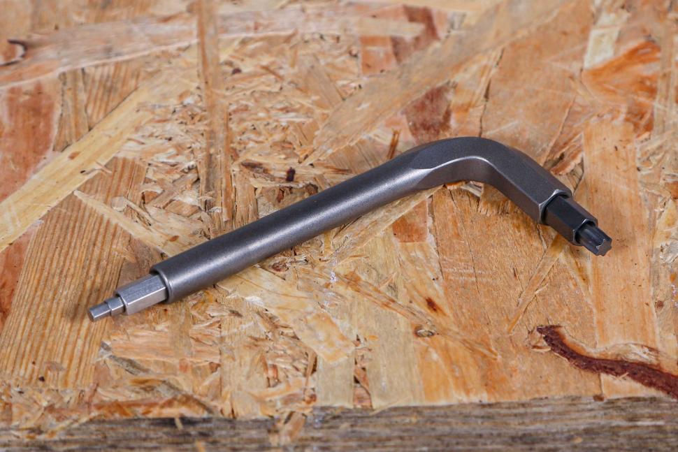2024 Milkit Hassle&rsquo;off - allen key 1.jpg