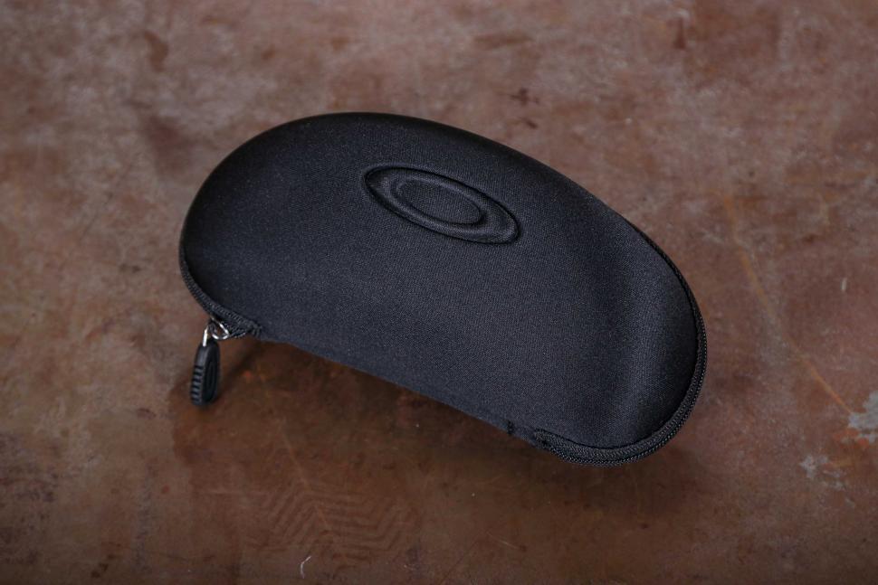 2024 Oakley Sphaera sunglasses - hard case.jpg