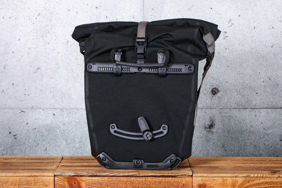 2024 Ortlieb Back-Roller Plus - rear.jpg