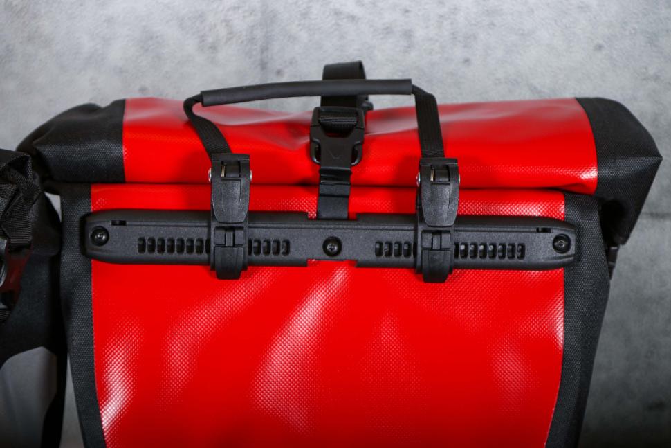 2024 Ortlieb Back-Roller - rear detail 2.jpg