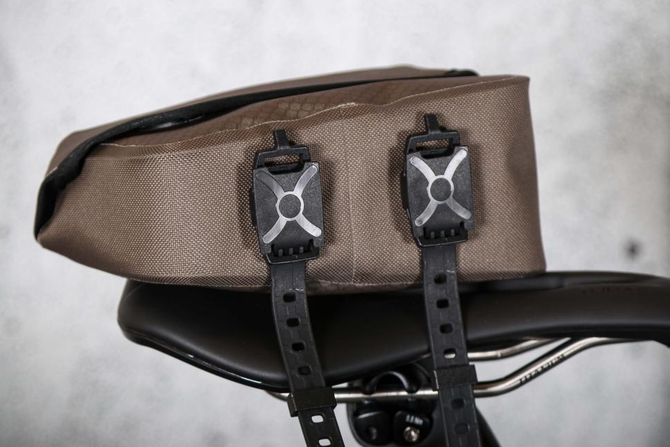 2024 Ortlieb Fuel-Pack - underside.jpg
