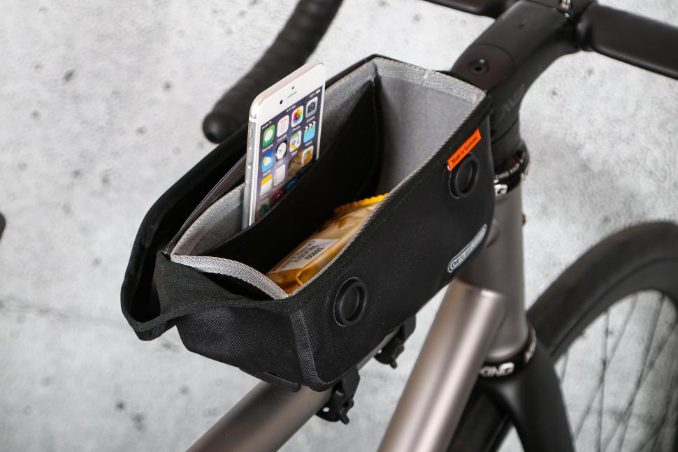 2024 Ortlieb Toptube-Bag - open 2.jpg
