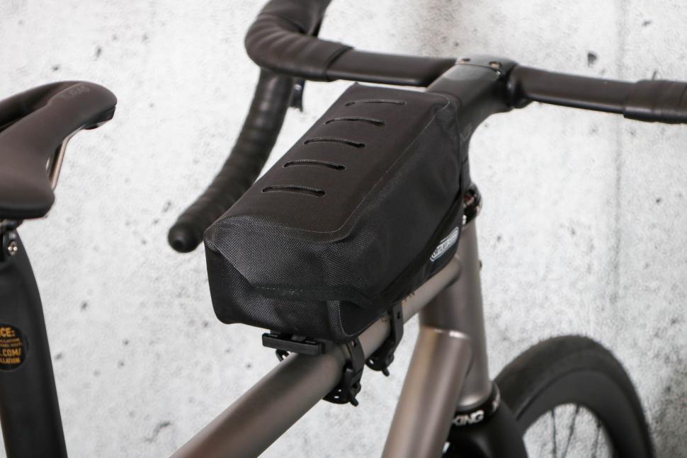 2024 Ortlieb Toptube-Bag - from rear.jpg
