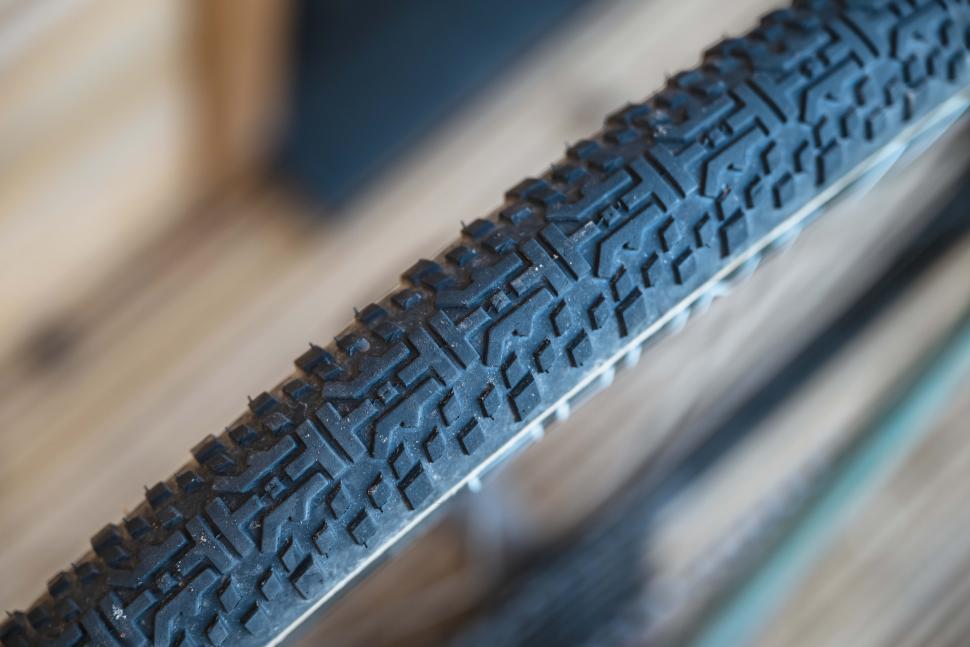 2024 Panaracer Gravelking X1 R-Line on Rim5.jpg