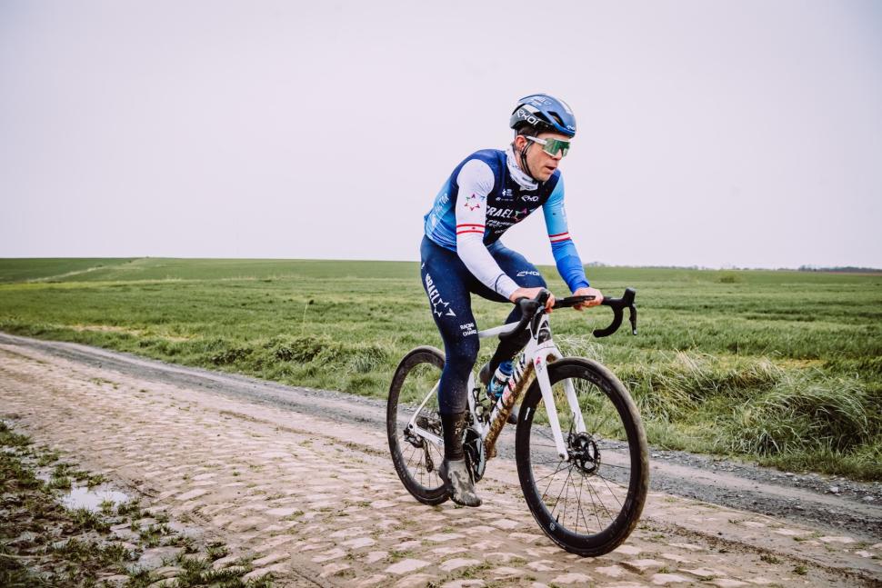 2024 Paris Roubaix Israel Premier Tech Factor Ostro Gravel - 2