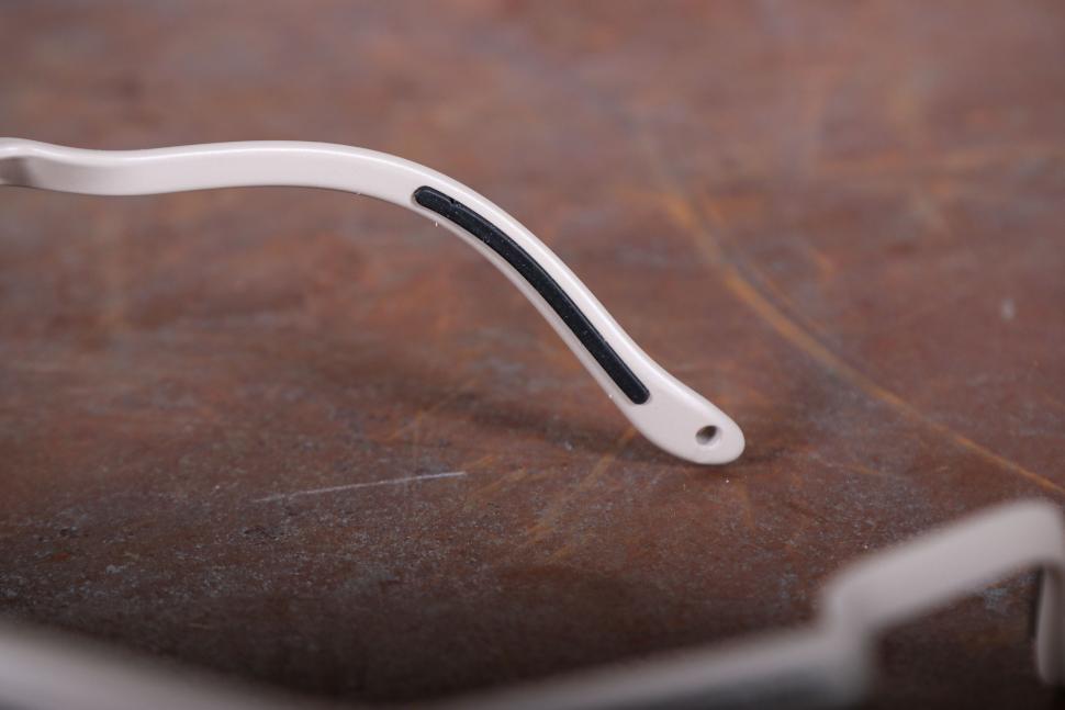 2024 PEdALED x Alba Optics Mantra Sunglasses Light Grey - arm inside 2.jpg