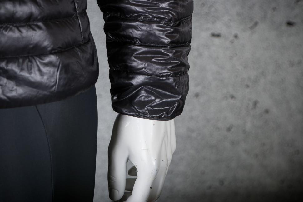 2024 Rapha Mens Explore Hooded Lightweight Down jacket - cuff.jpg
