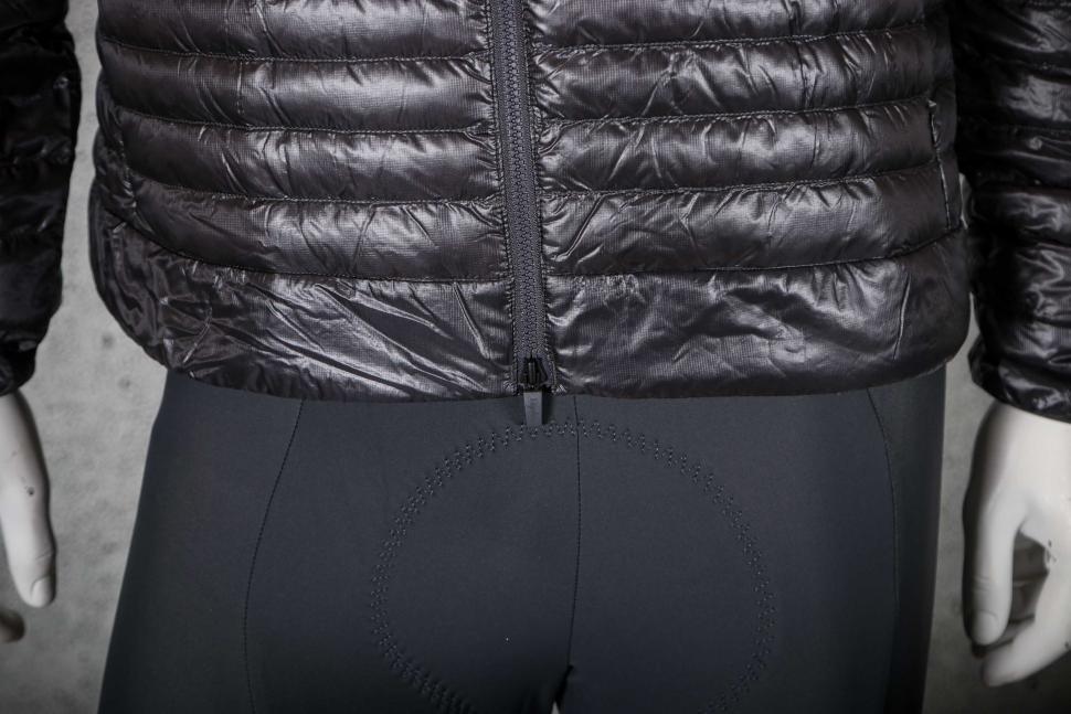 2024 Rapha Mens Explore Hooded Lightweight Down jacket - hem.jpg