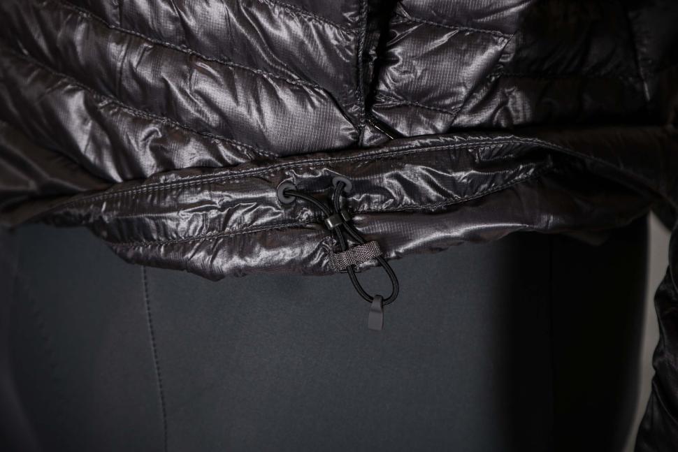 2024 Rapha Mens Explore Hooded Lightweight Down jacket - waist toggle.jpg