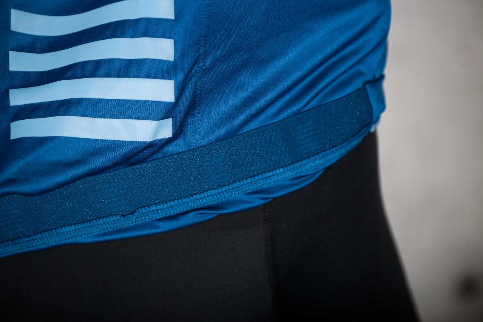 2024 Rapha Men's Pro Team Long Sleeve Lightweight Jersey - gripper.jpg