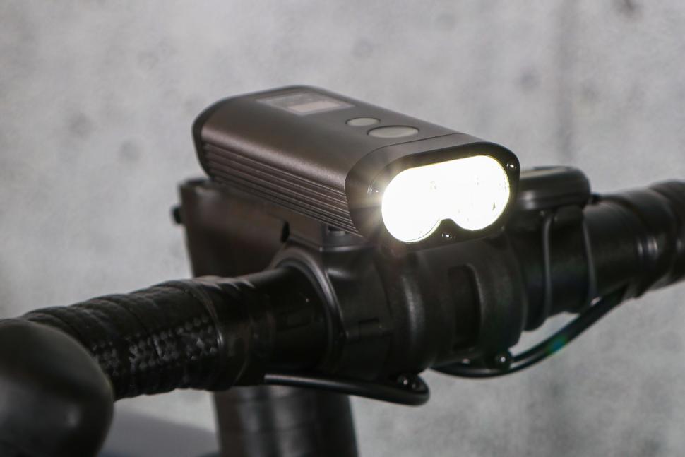 2024 Ravemen PR2000 - double beam.jpg