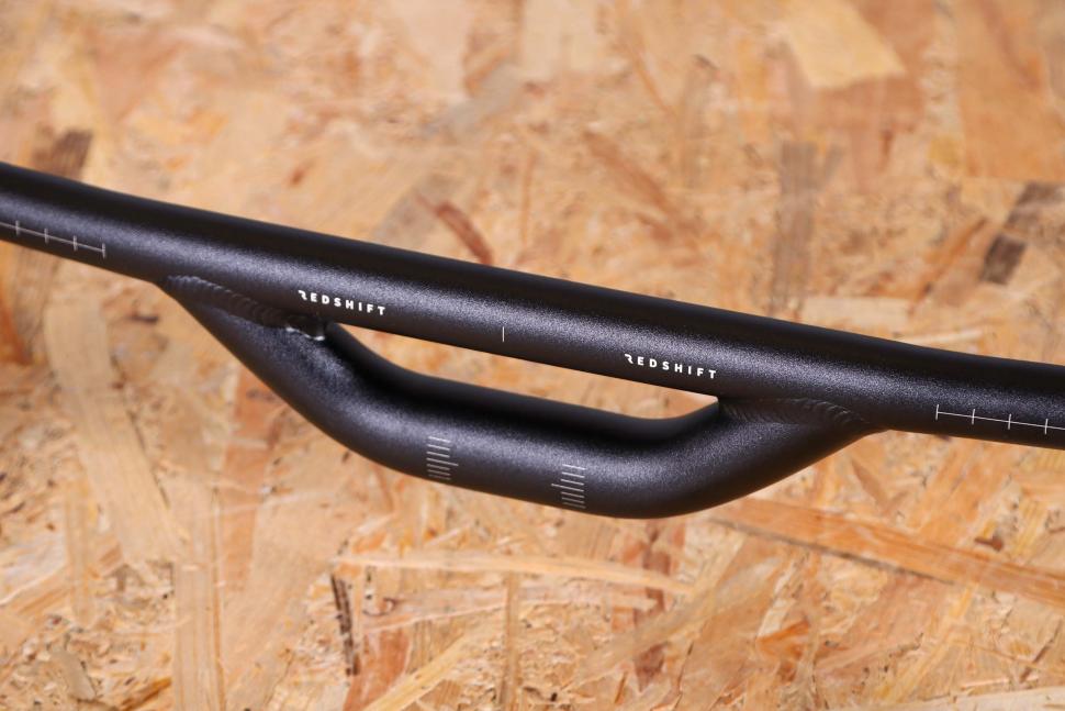 2024 Redshift Top Shelf Bar handlebar - centre.jpg