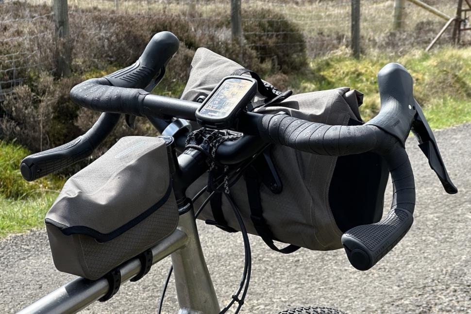 2024 Redshift Top Shelf Handlebar with bag.jpg