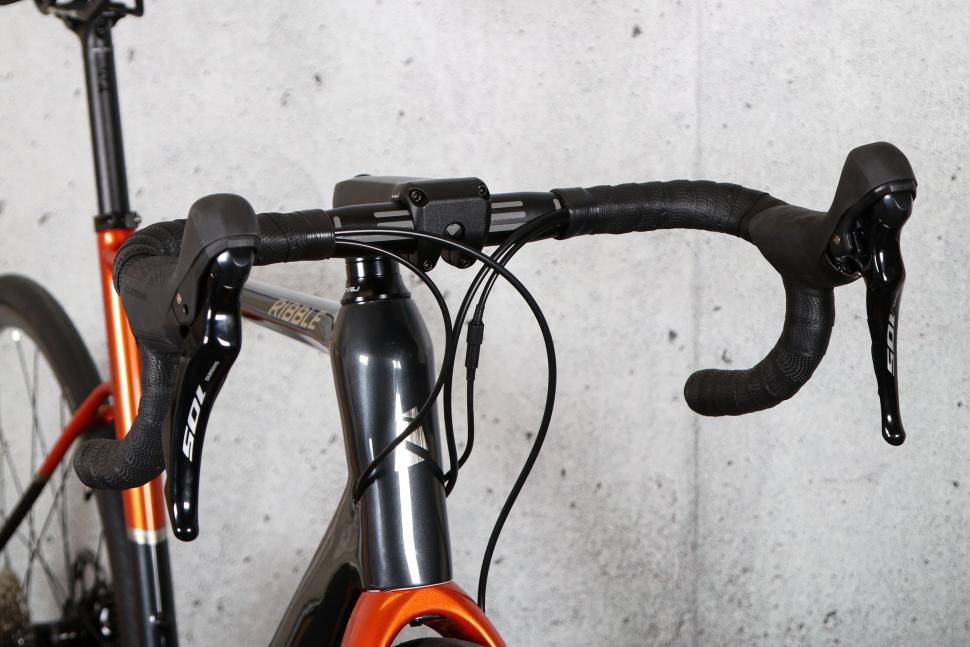 2024 Ribble Allroad SL - bars 1.jpg