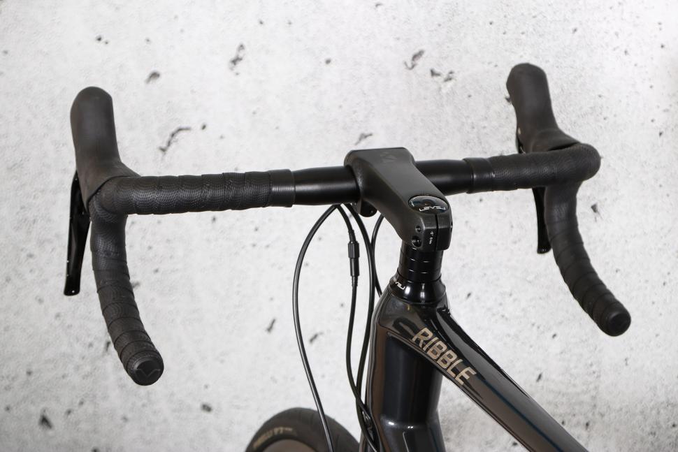 2024 Ribble Allroad SL - bars 3.jpg