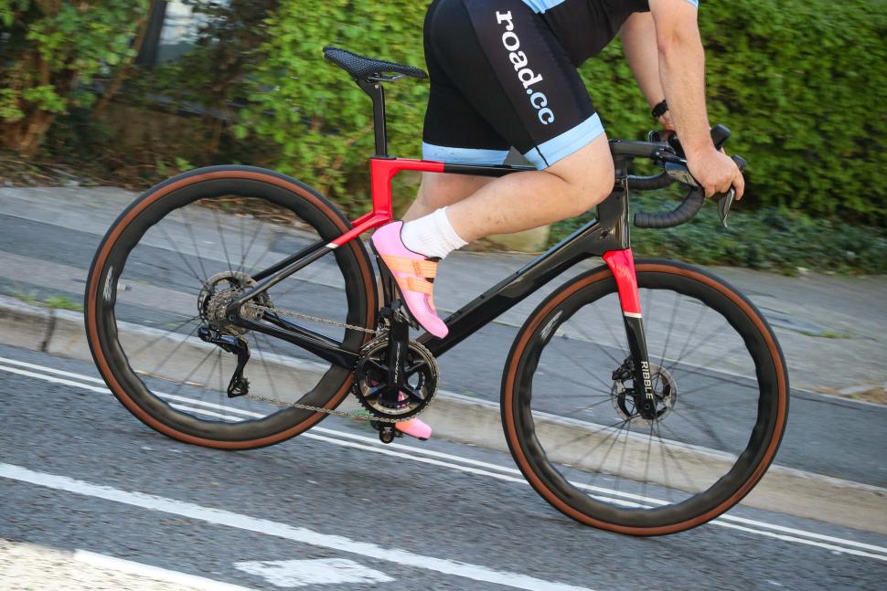 2024 Ribble Allroad SL R - Hero - riding 3.jpg