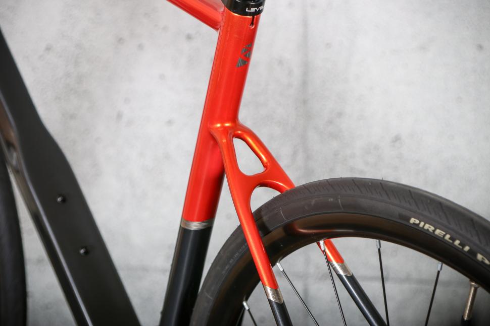 2024 Ribble Allroad SL - seat stays.jpg
