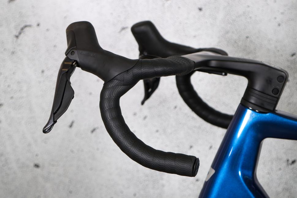 2024 Ridley Grifn RS - drop bar and lever.jpg
