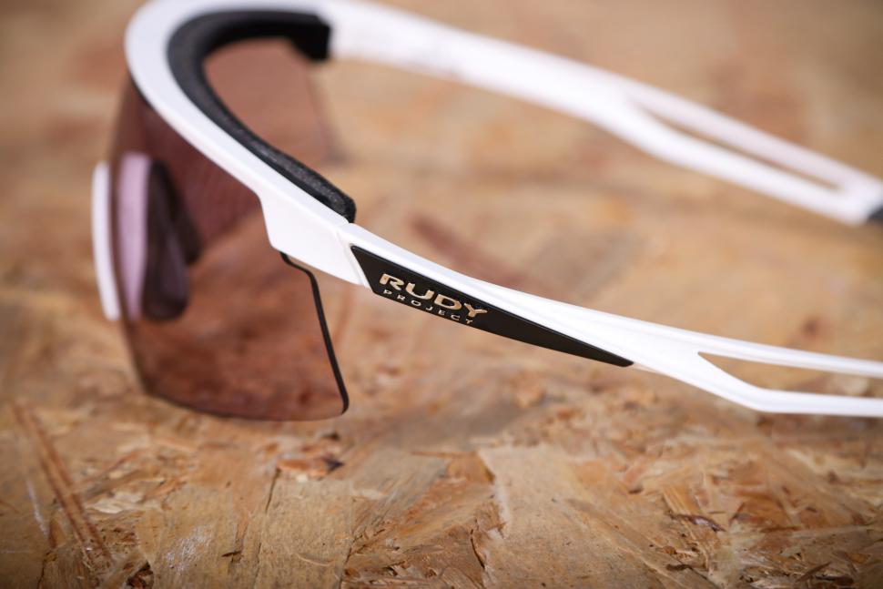 2024 Rudy Project Turbolence glasses - logo.jpg