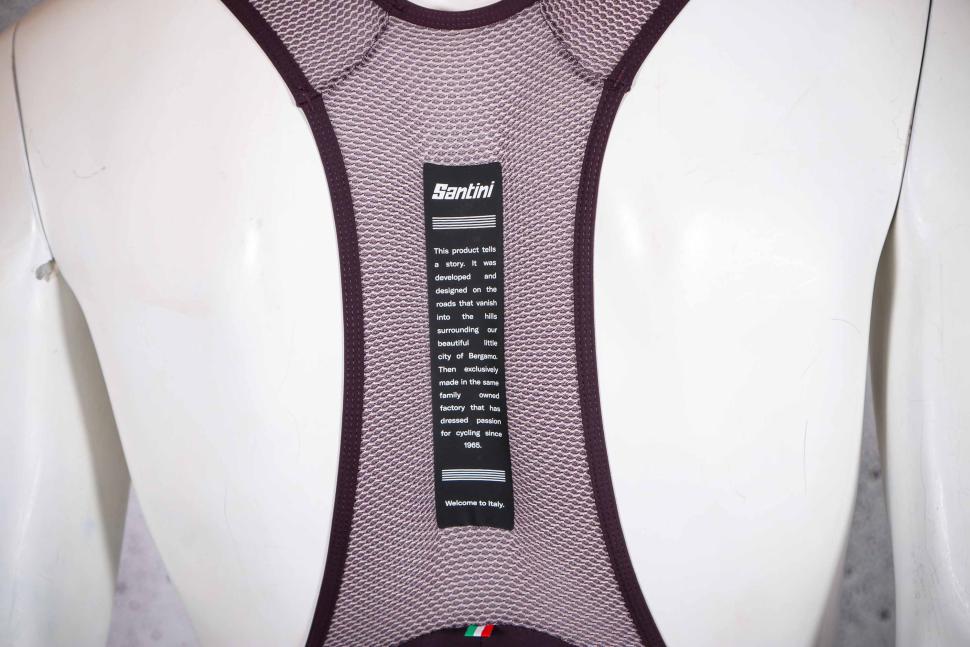 2024 Santini Karma Evo Delta bib shorts - straps back detail.jpg