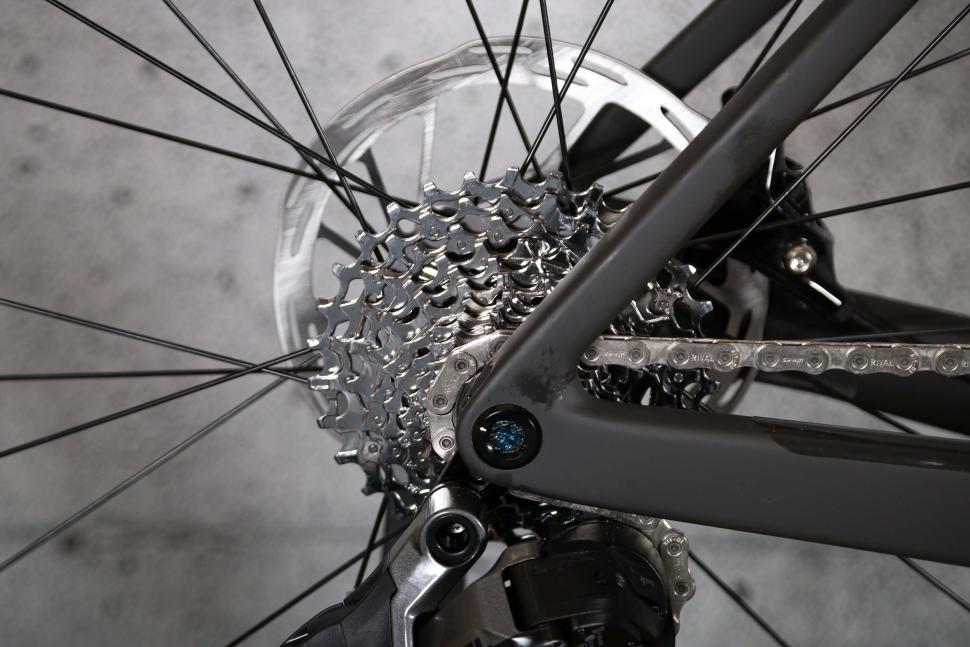 2024 Scott Addict RC 30 - cassette.jpg