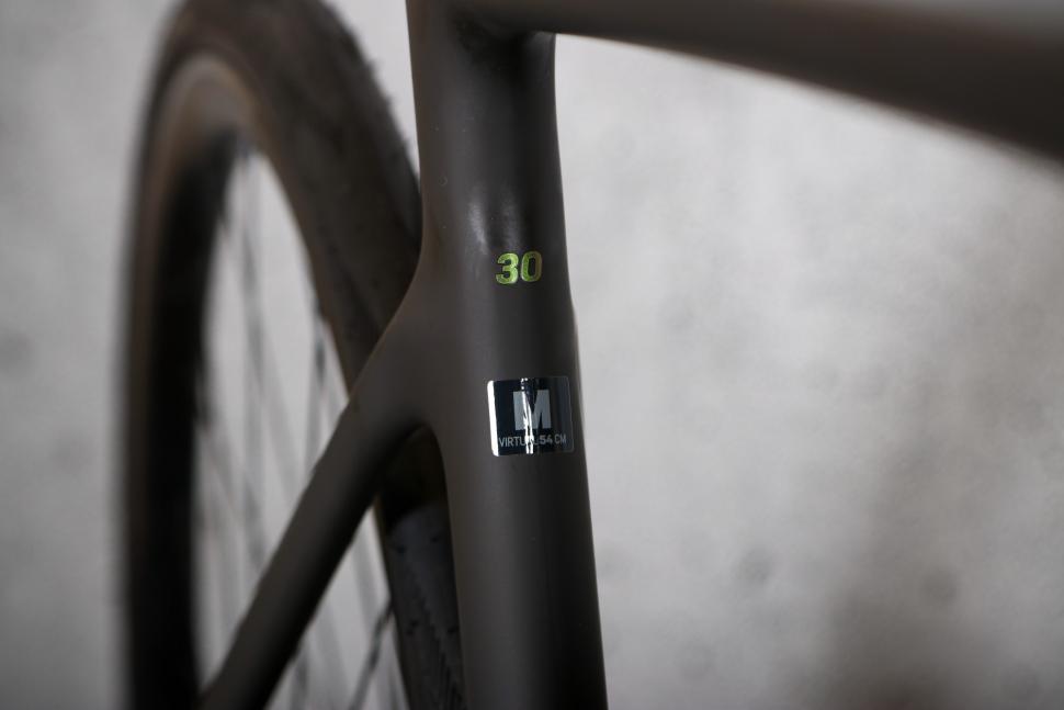 2024 Scott Addict RC 30 - frame size.jpg
