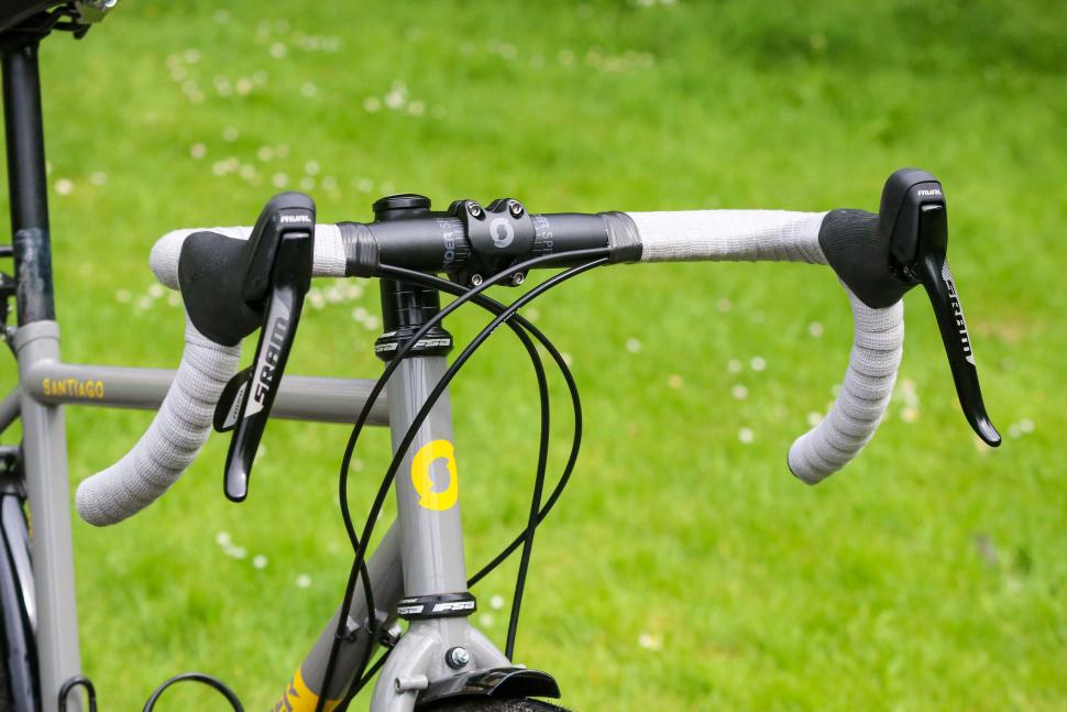 2024 Sonder Santiago Rival 22 Grand Tourer - bars 1.jpg
