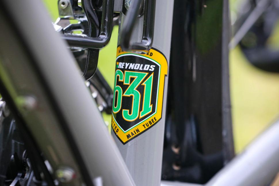 2024 Sonder Santiago Rival 22 Grand Tourer - frame sticker.jpg