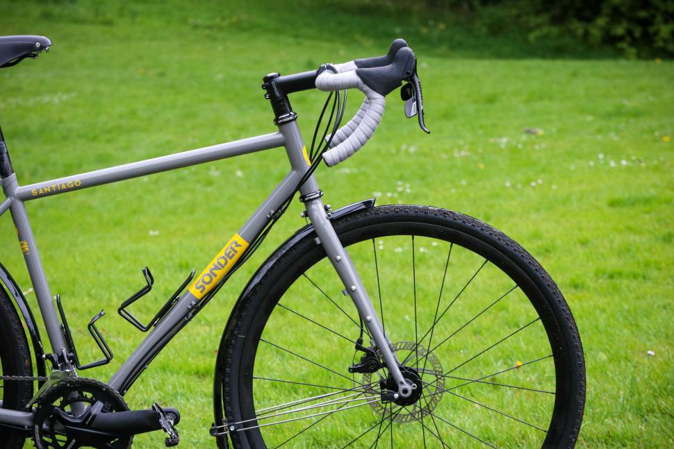 2024 Sonder Santiago Rival 22 Grand Tourer - front.jpg