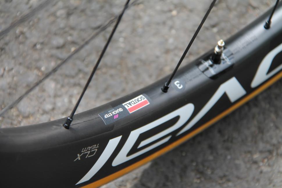 2024 Specialized Tarmac SL8 chrome finish, Remco Evenepoel, Dauphine  - 12.jpeg