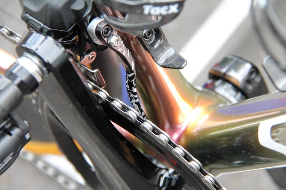 2024 Specialized Tarmac SL8 chrome finish, Remco Evenepoel, Dauphine  - 29.jpeg