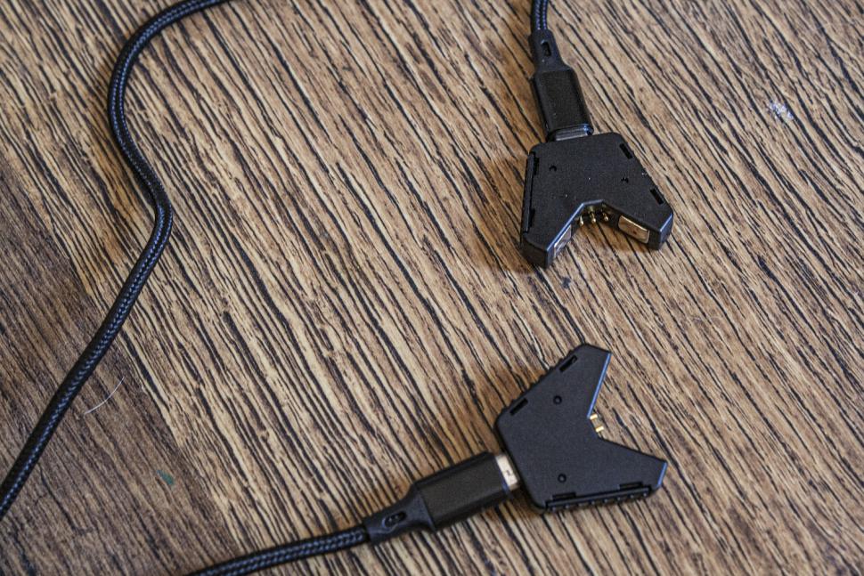 2024 SRM X-Power Road pedal Charger cable.JPG