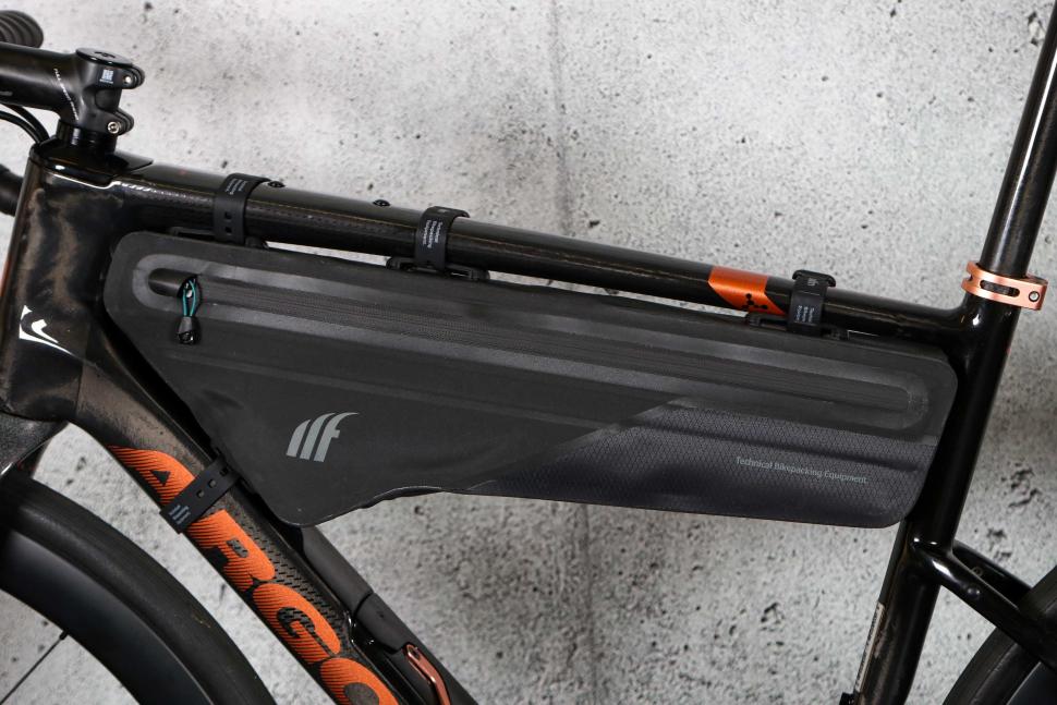 2024 Tailfin Frame Bag - 2.jpg