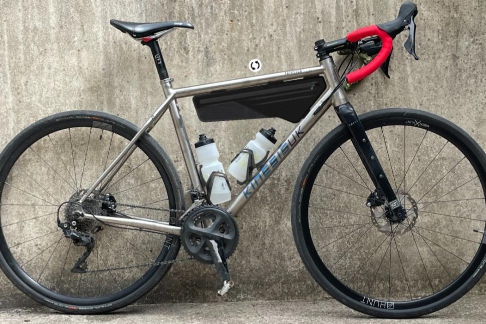 2024 Tailfin Frame Bag Sizing Tool Tripster 3.8l Half.jpg