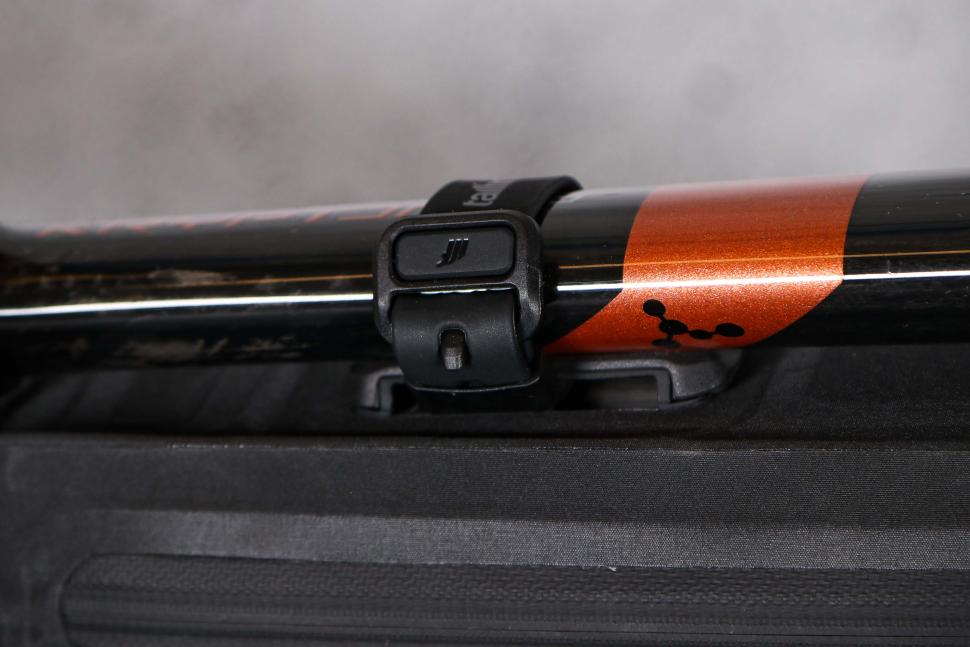 2024 Tailfin Frame Bag - top tube strap 1.jpg