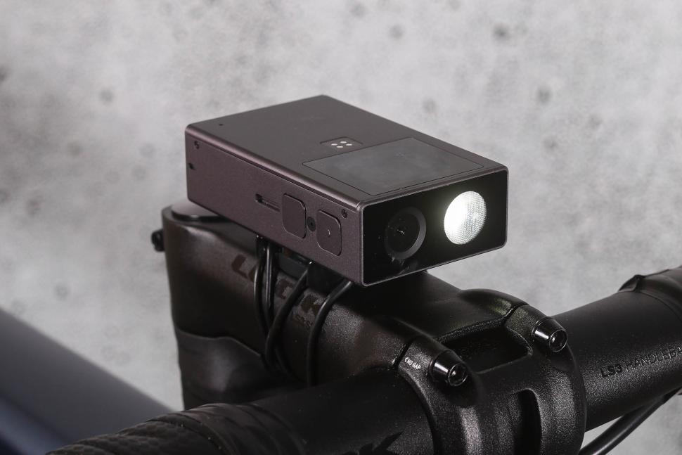 2024 Tooo Cycling Front Camera Light Combo - DVF100.jpg