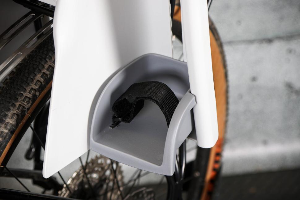 2024 Topeak Babyseat II & Babyseat II Rack (Disc) - foot plate.jpg