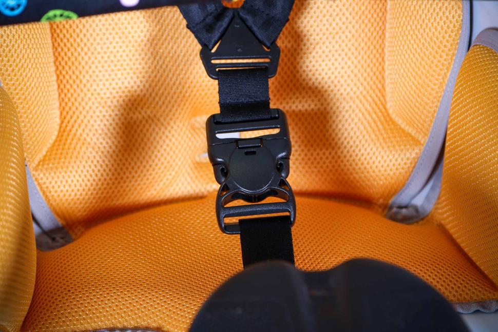 2024 Topeak Babyseat II & Babyseat II Rack (Disc) - straps 1.jpg