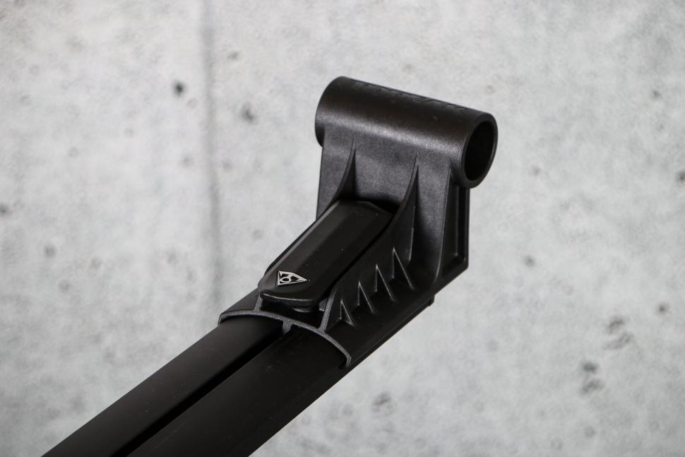 2024 Topeak Prepstand X - fork holder 2.jpg