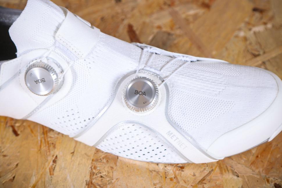 2024 Trek Knit Road Cycling Shoes - front detail.jpg