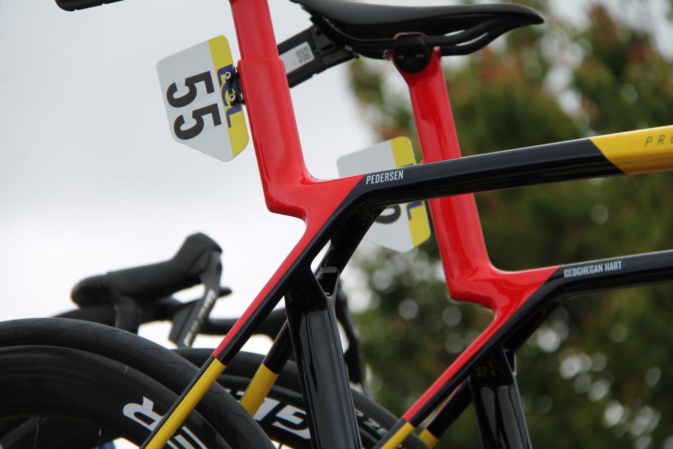 2024 Trek Madone 8th Gen Dauphine - 6.jpeg