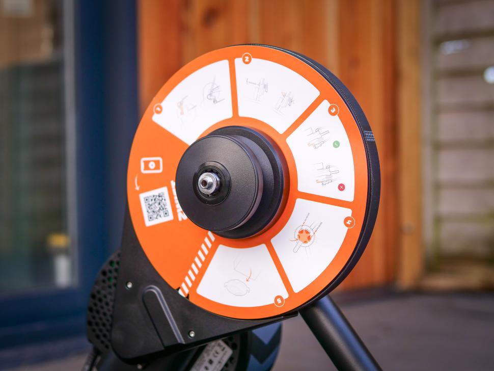 2024 Wahoo KICKR Core Zwift One - zwift wrap.jpg