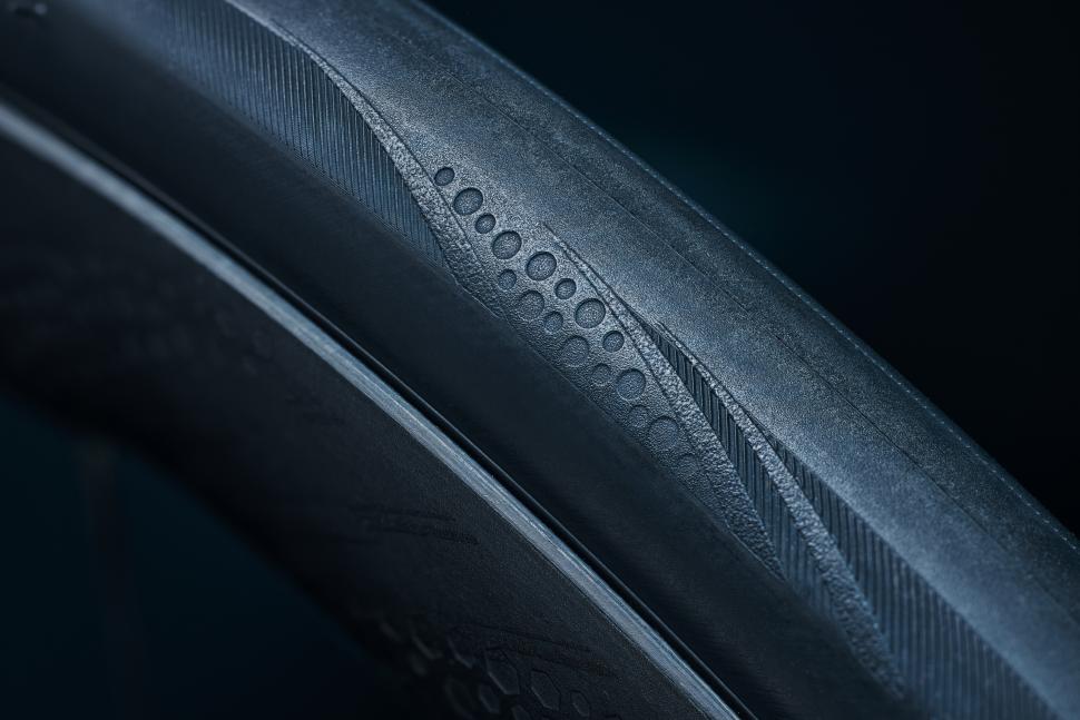 2024 Zipp Vector R tyre - 1