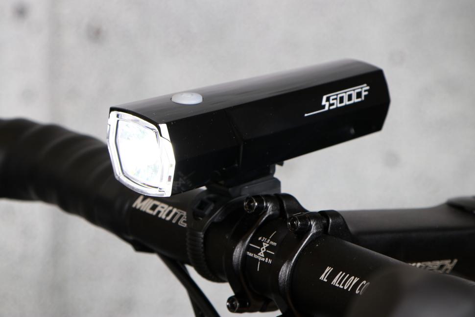 2024 Zoopabaus SC500CF Front Bike Light - works with Apple Find My - 2.jpg