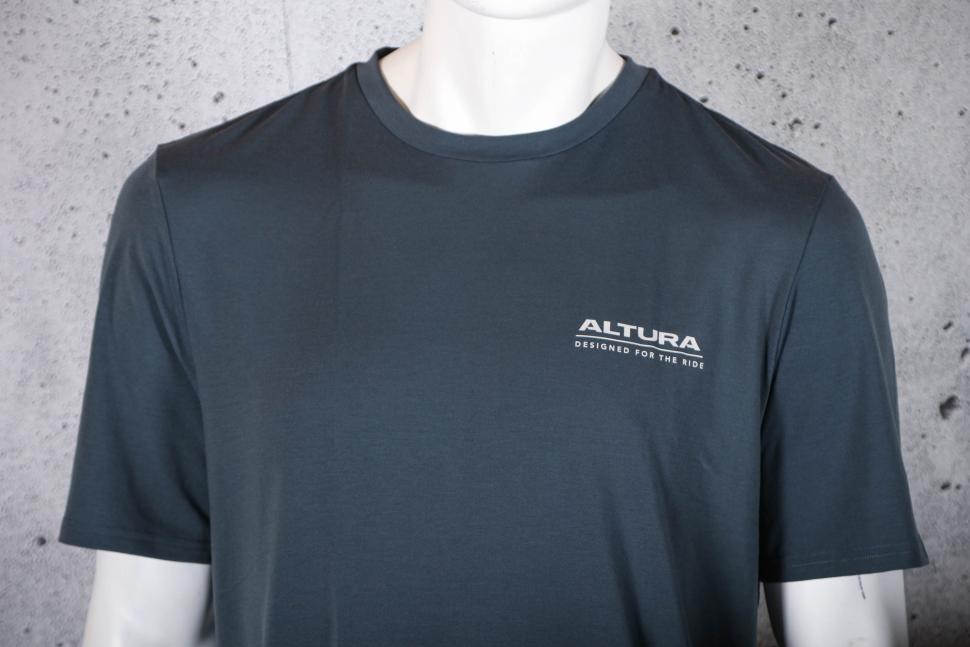 2025 Altura DFTR Tech Tee - front.jpg