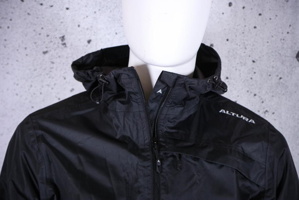2025 Altura Nightvision Nevis Waterproof Jacket - collar 2.jpg