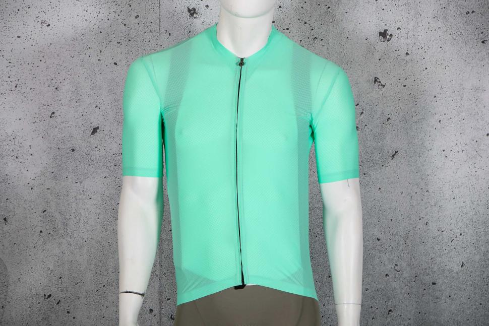 2025 Assos Equipe R Jersey S11.jpg