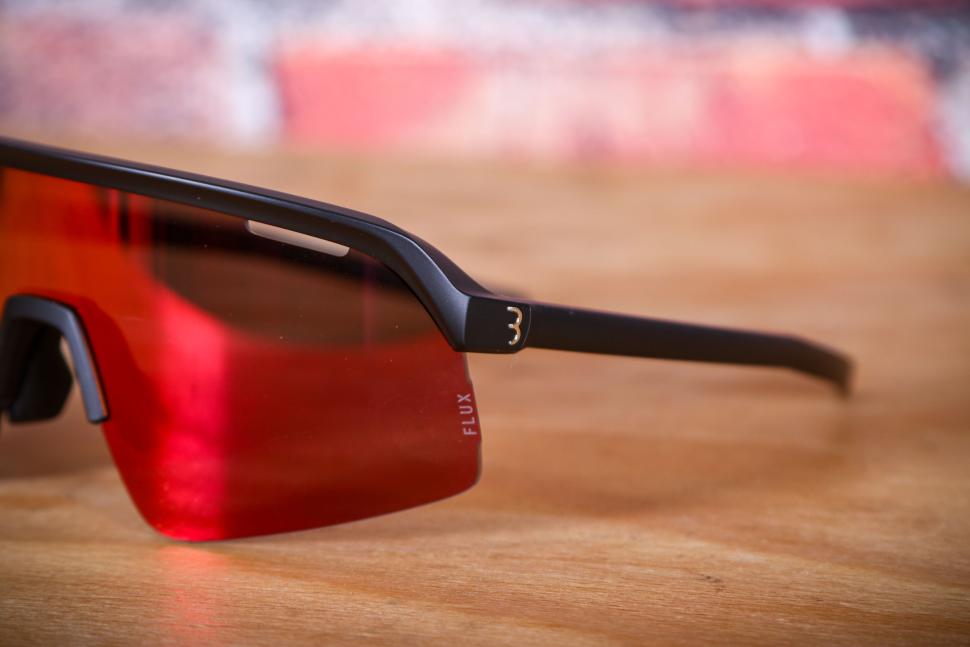 2025 BBB Valor Flux glasses - arm detail.jpg