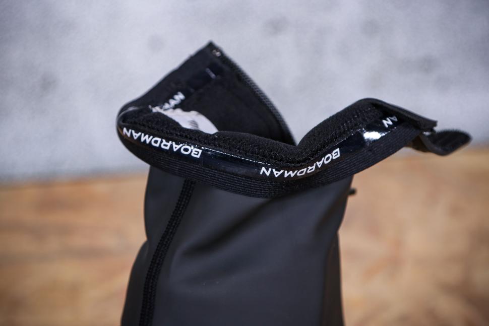 2025 Boardman Cycle Overshoes - cuff gripper.jpg